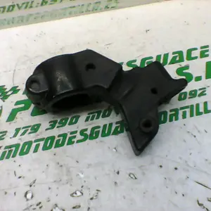 Foto de Soporte de maneta trasera Kymco Agility 125 referencia 279-19-24354 foto 3