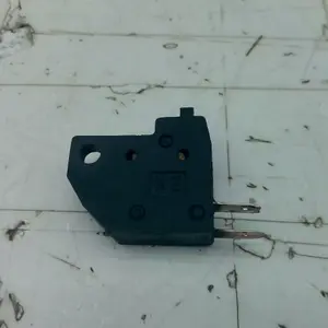 Foto de Sensor de freno delantero Peugeot Kisbee 50 4T referencia 466-22-45021 foto 3