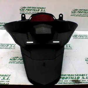 Foto de Portamatricula Kymco Super Dink 125 referencia 100-22-36543 foto 2