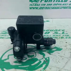 Foto de Bomba de freno trasero Honda FORZA 125 referencia 396-25-49006 foto 4
