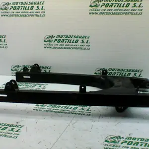 Foto de Basculante Honda CBF 125 M referencia 166-22-34765 foto 4