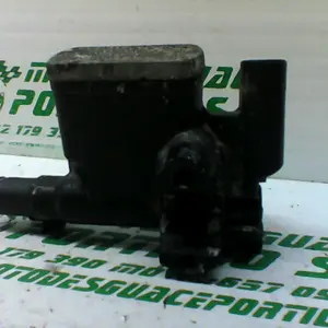 Foto de Bomba de freno delantero Sym CITYCOM 300 I referencia 246-19-22960 foto 3