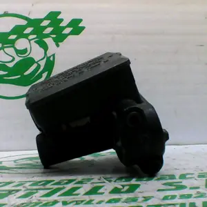 Foto de Bomba de freno delantero Kawasaki Gpz 500 referencia 132-18-43261 foto 2