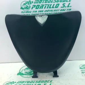 Foto de Puerta de guantera Piaggio liberty 125 i 2023 referencia 60-26-49251 foto 4