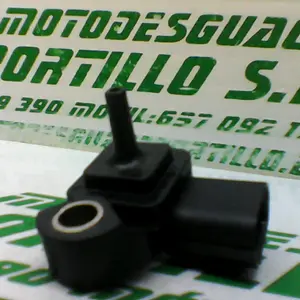 Foto de Sensor de presión de aire Yamaha FZ1-N referencia 177-19-21624 foto 8