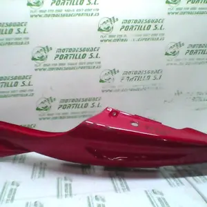 Foto de Carcasa lateral trasera izquierda Hyosung GT125R referencia 132-16-10970 foto 2