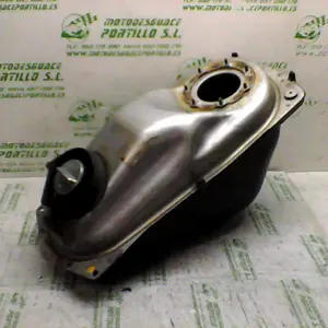 Foto de Deposito gasolina Honda Forza 250 referencia 234-18-16175 foto 2