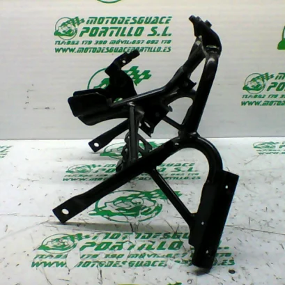 Foto de Araña Kymco GRAND DINK 125 referencia 225-22-40003