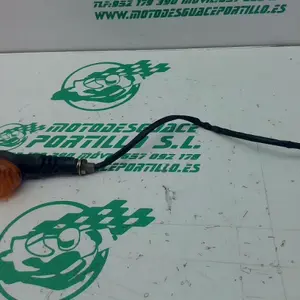 Foto de Intermitente trasero derecho Daelim Besbi 125 referencia 274-21-42053 foto 4