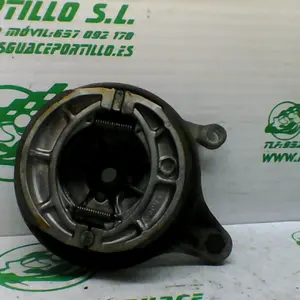 Foto de Porta-zapata rueda trasera Suzuki Marauder 250 referencia 146-19-20985 foto 7