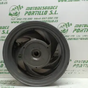 Foto de Llanta trasera Honda Bali 100 referencia 5-18-12154 foto 4