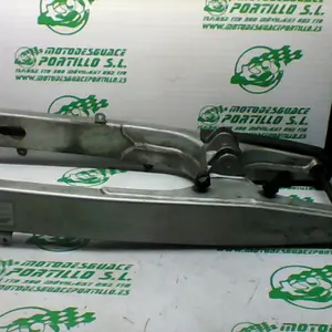 Foto de Basculante BMW F-650-GS referencia 27-21-28351 foto 4