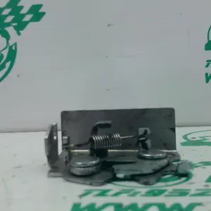 Foto de Cerradura del asiento Honda SH 125 2018 referencia 327-24-48768 foto 2