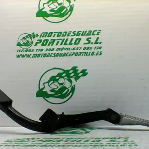 Foto de Estribera trasera izquierda con reposapies Piaggio NRG MC2 50 referencia 106-20-39447 foto 4