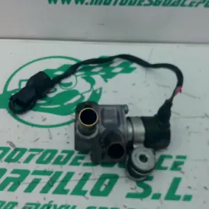 Foto de Válvula de gases Honda PS 125 referencia 106-24-47760 foto 7