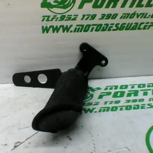 Foto de Estribera trasera derecha con reposapies Suzuki Katana 50 referencia 196-20-30540