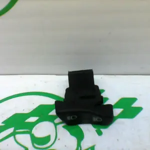 Foto de Interruptor de luz larga/corta Vespa GT 200 L referencia 138-22-34360 foto 2