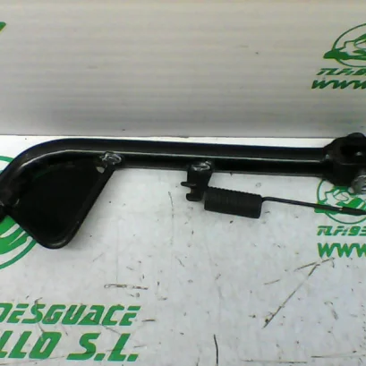Foto de Patilla lateral Honda SH MODE referencia 413-21-32568