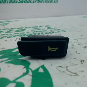 Foto de Interruptor de claxon Honda PS 125 referencia 106-24-47781 foto 3
