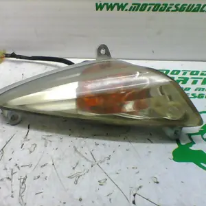 Foto de Intermitente delantero izquierdo Honda PS 125 referencia 106-24-47663 foto 15