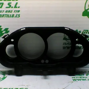 Foto de Embellecedor cuentakilómetros Sym JOYMAX 300I referencia 305-21-31782 foto 1