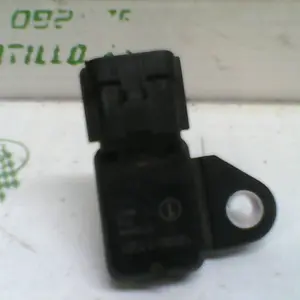 Foto de Sensor de caja filtro Suzuki V Strom 650 referencia 129-16-11001 foto 9