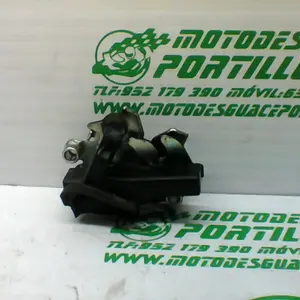 Foto de Cerradura del asiento Honda Pcx 125 referencia 181-23-46215 foto 11