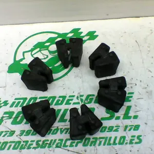 Foto de Silentblock rueda trasera Hyosung GT 250 R referencia 311-19-38358 foto 3