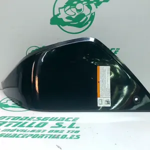 Foto de Embellecedor de contraescudo Yamaha TRICITY 125I referencia 307-21-35528 foto 2