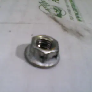 Foto de Tuerca encendido Honda LEAD 100 referencia 44-17-4541