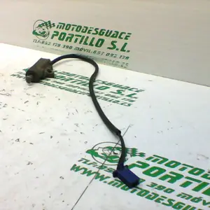 Foto de Sensor de patilla lateral Yamaha Cygnus x 125 referencia 425-21-32180 foto 13