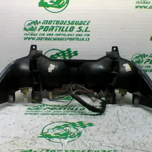 Foto de Piloto trasero Suzuki Burgman 125 referencia 99-23-43582 foto 13