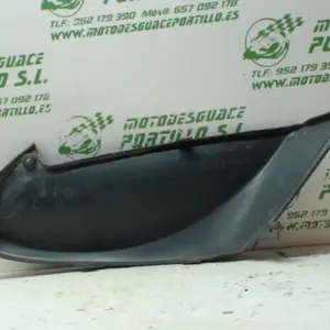 Foto de Carcasa lateral derecha Piaggio FLY 125 4T referencia 41-17-4247