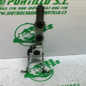 Foto de Soporte de batería Yamaha Xenter 125 referencia 446-22-40729 foto 2