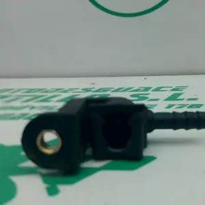 Foto de Conector del inyector Kymco MILER 125I referencia 151-24-48154 foto 4