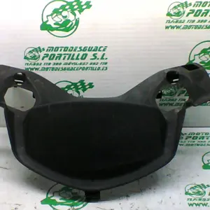 Foto de Contracabezón Yamaha X MAX 125 referencia 304-21-31497 foto 3