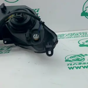 Foto de Faro delantero Yamaha XMAX 250 referencia 213-19-37383 foto 9