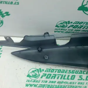 Foto de Carcasa lateral trasera izquierda Honda SH 125I 13-16 referencia 65-24-47323 foto 7