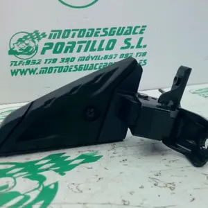 Foto de Reposapies trasero izquierdo Kymco PEOPLE S 125 referencia 369-23-46743 foto 4