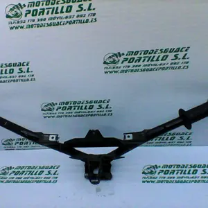 Foto de Manillar Piaggio X8 125 referencia 86-19-18704 foto 3