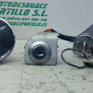 Foto de Juego de cerraduras Suzuki Intruder 250 referencia 391-23-46948 foto 4