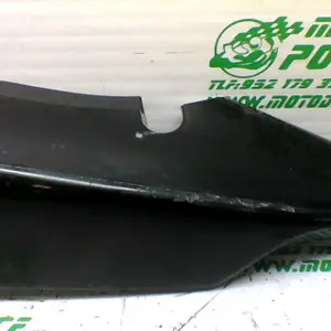 Foto de Carcasa lateral trasera derecha Honda CBF 250 referencia 180-20-33904 foto 8
