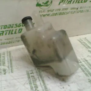 Foto de Bote expansor Suzuki Burgman 125 referencia 99-23-43577 foto 5