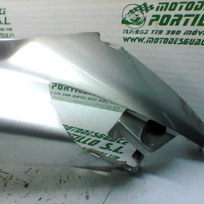 Foto de Carcasa lateral trasera izquierda Peugeot LOOXOR 125 referencia 178-19-23930