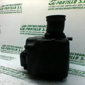 Foto de Caja de filtro Suzuki Marauder 250 referencia 193-21-33270 foto 3