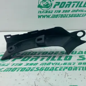 Foto de Carcasa delantera izquierda Honda CB 500XA referencia 415-23-47938 foto 6