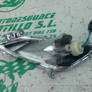 Foto de Intermitente delantero derecho Peugeot Tweet 50 4T referencia 92-23-45773 foto 13