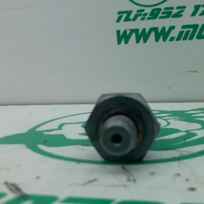 Foto de Sensor de presión del aceite BMW K1200R referencia 332-23-45471