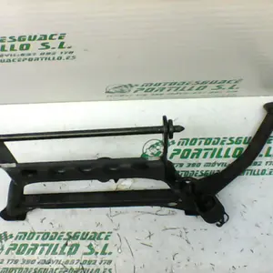 Foto de Caballete Yamaha Cygnus x 125 referencia 323-23-45193 foto 16
