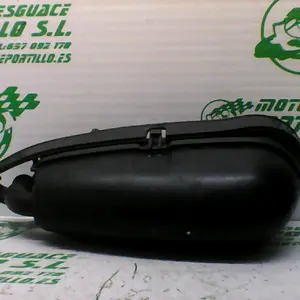 Foto de Caja de filtro Suzuki Intruder 250 referencia 391-23-46923 foto 12